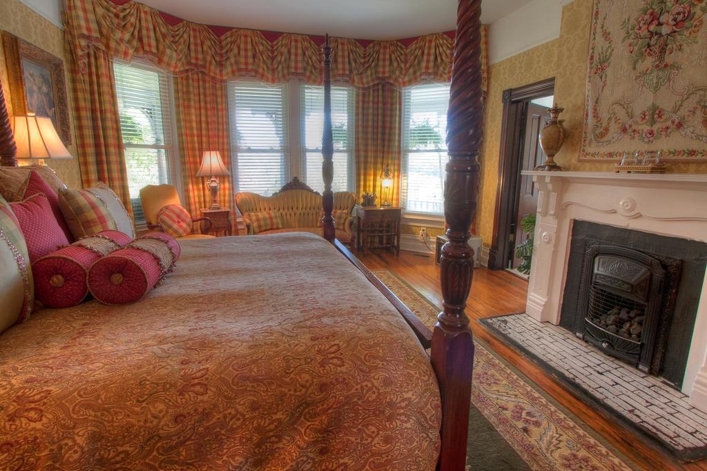 Biltmore Village Inn B&B Ашвил Стая снимка